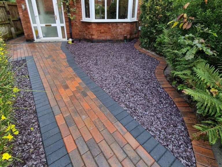 Heritage Paving installed block paved driveway
