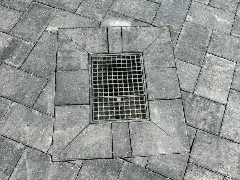 Heritage Paving installed block paved driveway