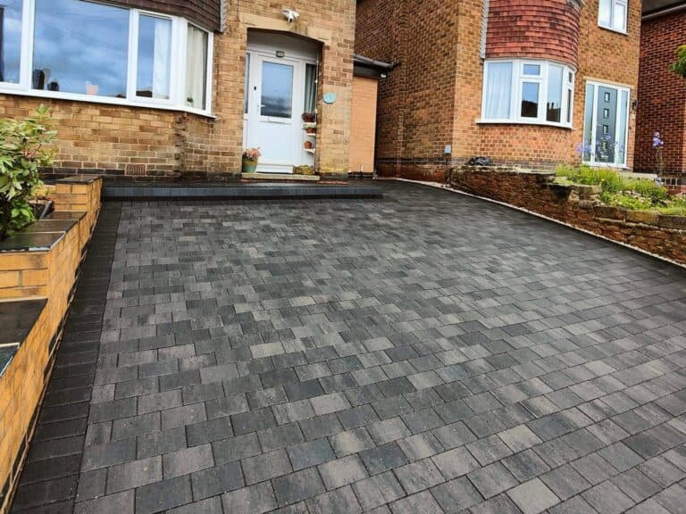 Heritage Paving installed block paved driveway