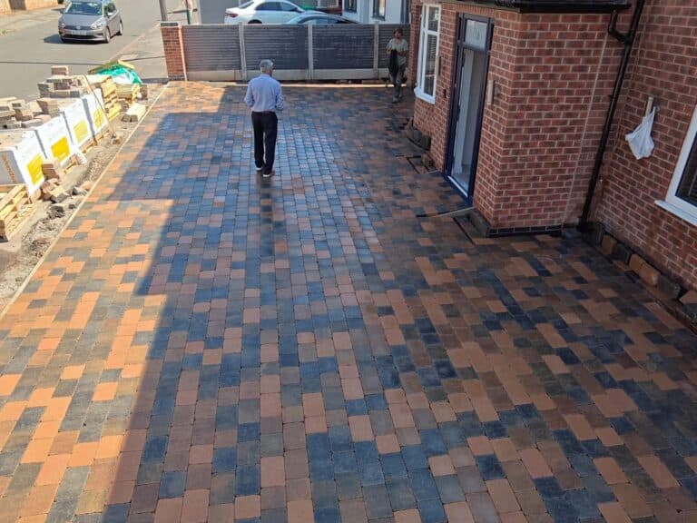Heritage Paving installed block paved driveway