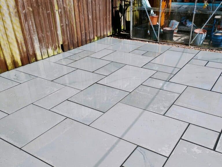 Heritage Paving installed porcelain patio