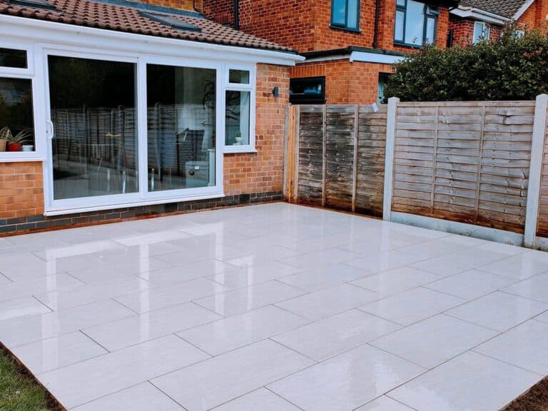 Heritage Paving installed porcelain patio
