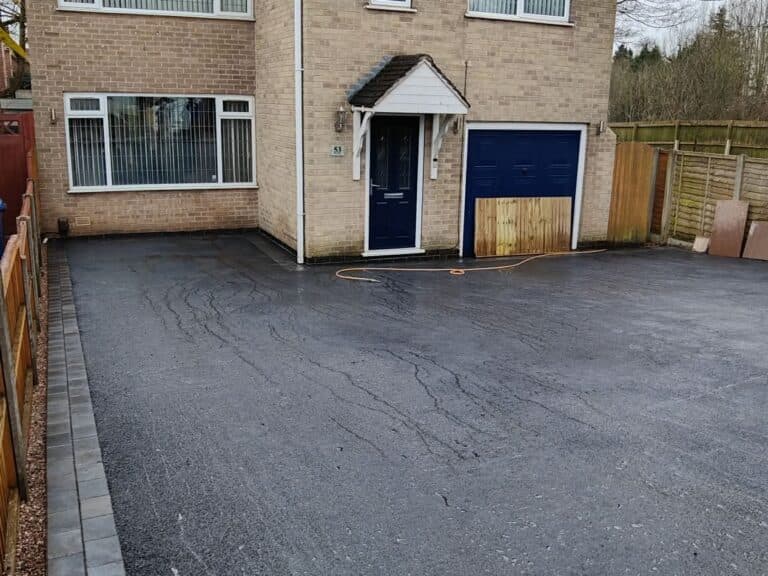 Heritage Paving installed tarmac driveway