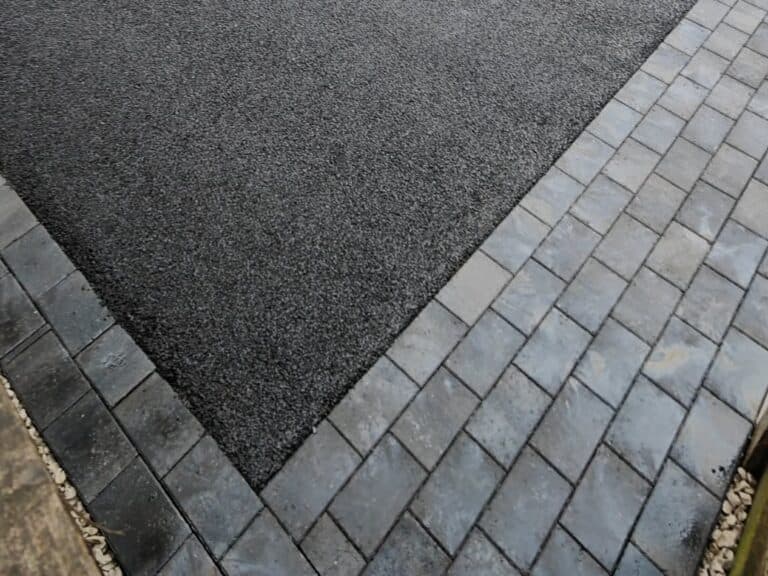 Heritage Paving installed tarmac driveway
