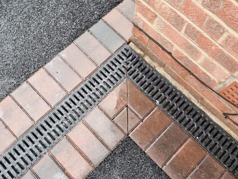 Heritage Paving installed tarmac driveway
