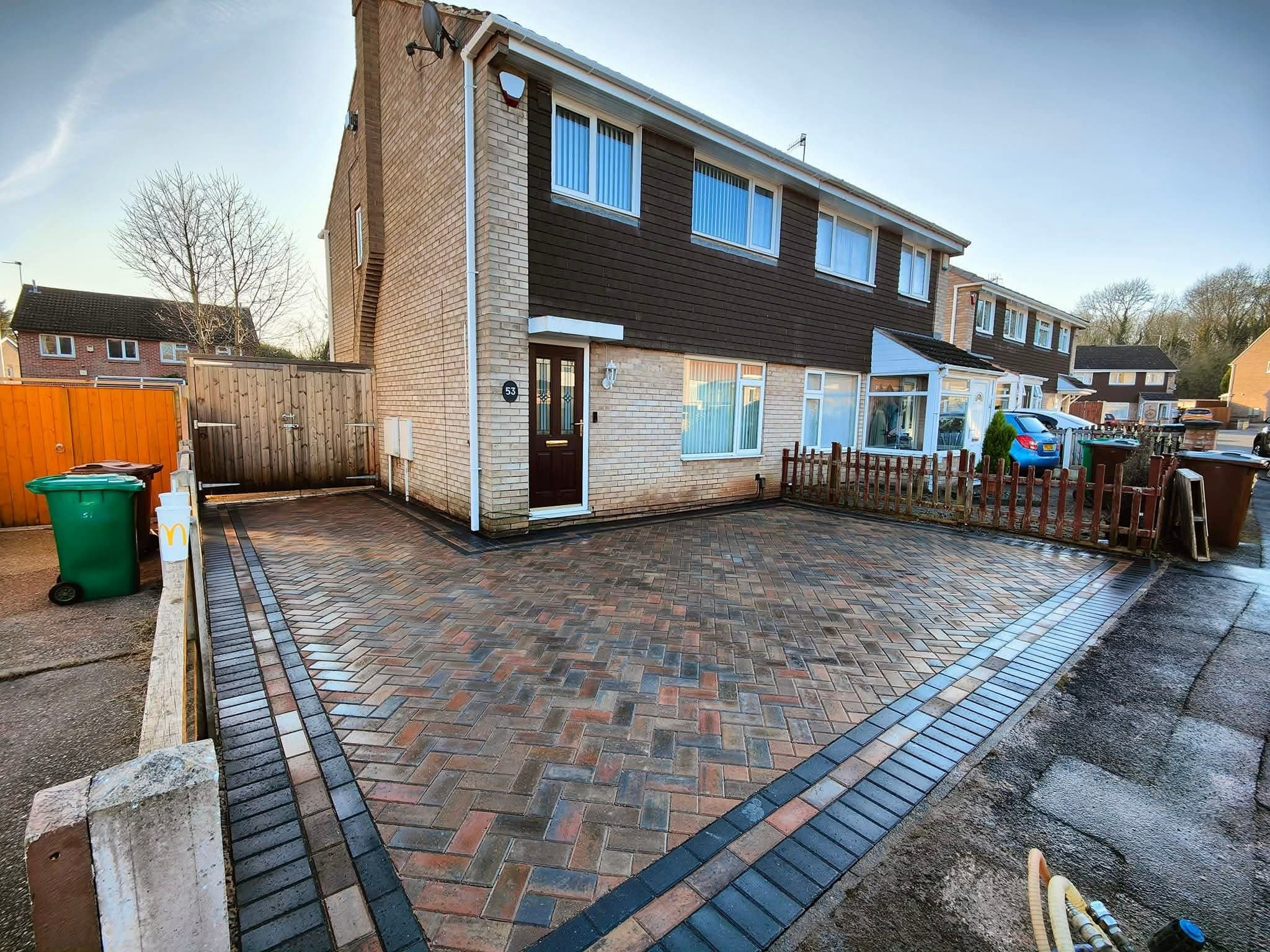 Heritage Paving installed block paved driveway