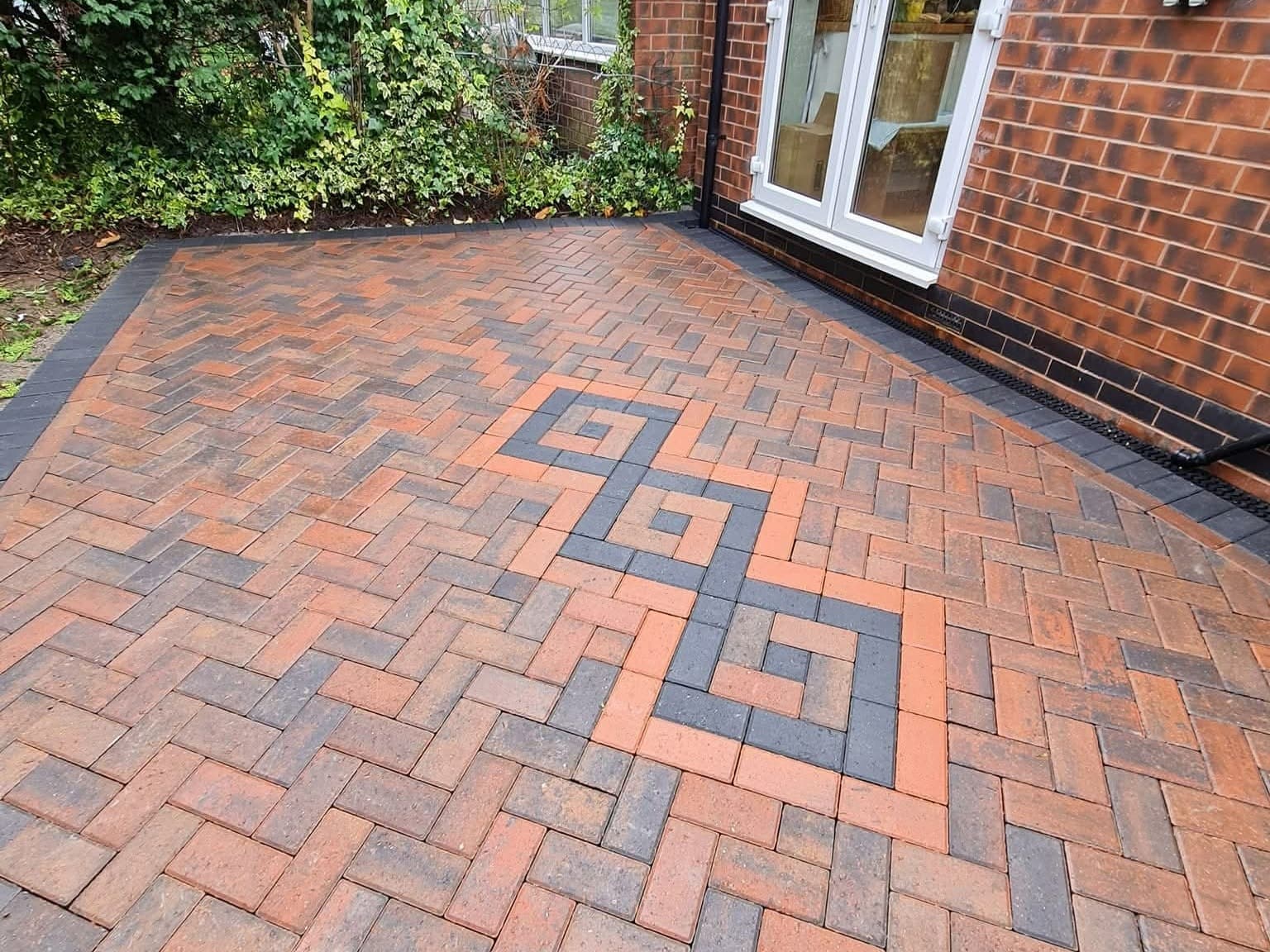Heritage Paving installed block paving patio