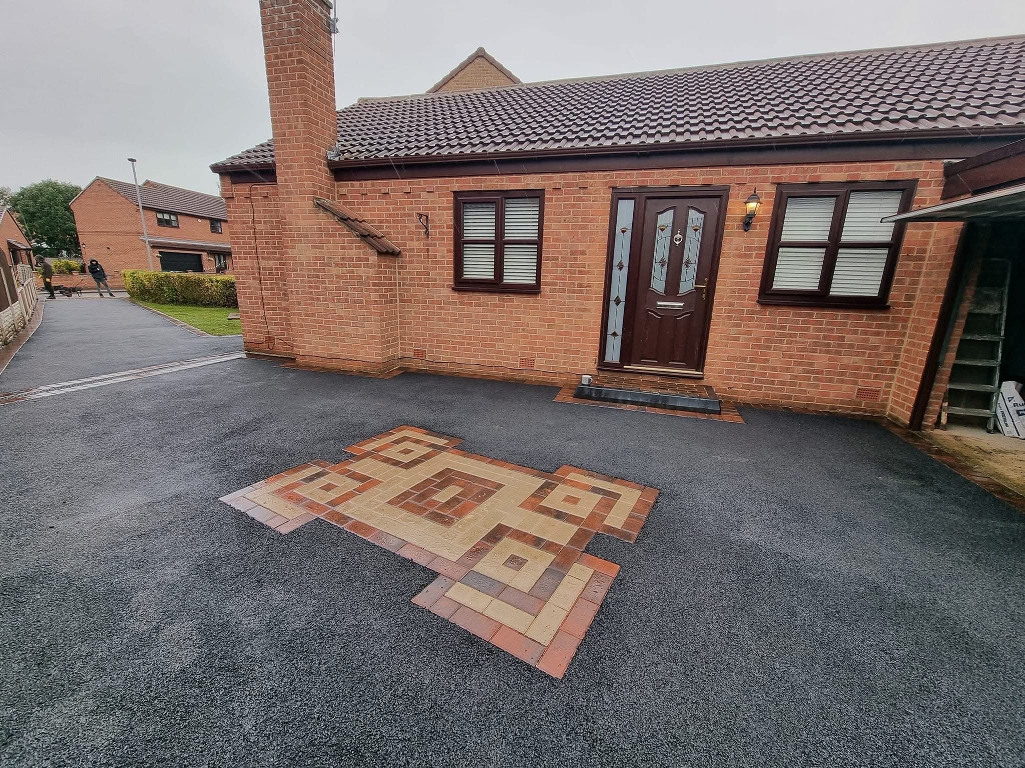 Heritage Paving installed tarmac driveway