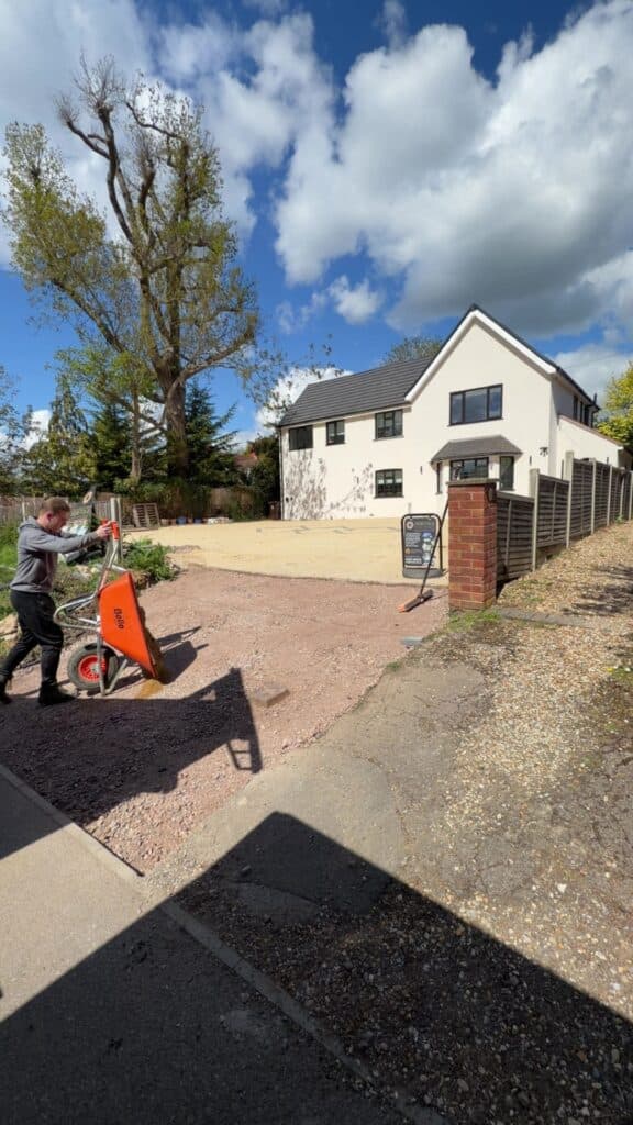 heritage paving team at work 4225
