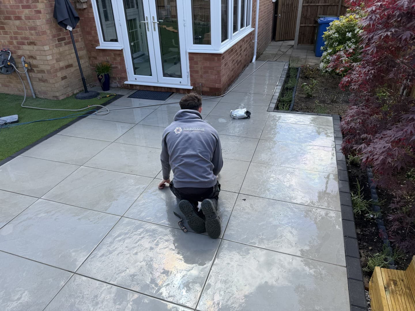 heritage paving team at work 4489